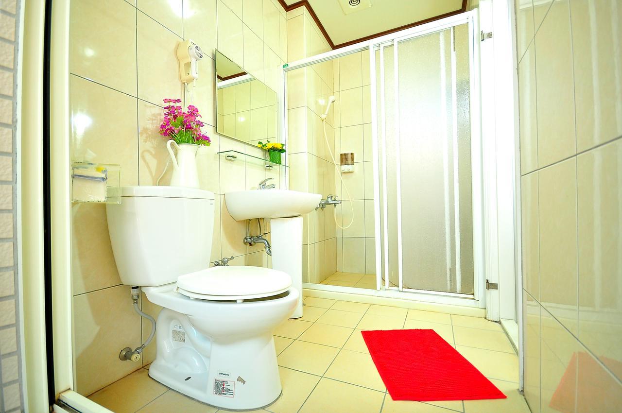 Happy Orange Homestay Yilan Ngoại thất bức ảnh